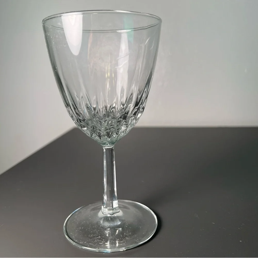 Small Crystal Wine Glass Goblet Clear Glass Stemmed - Picture 3 of 7